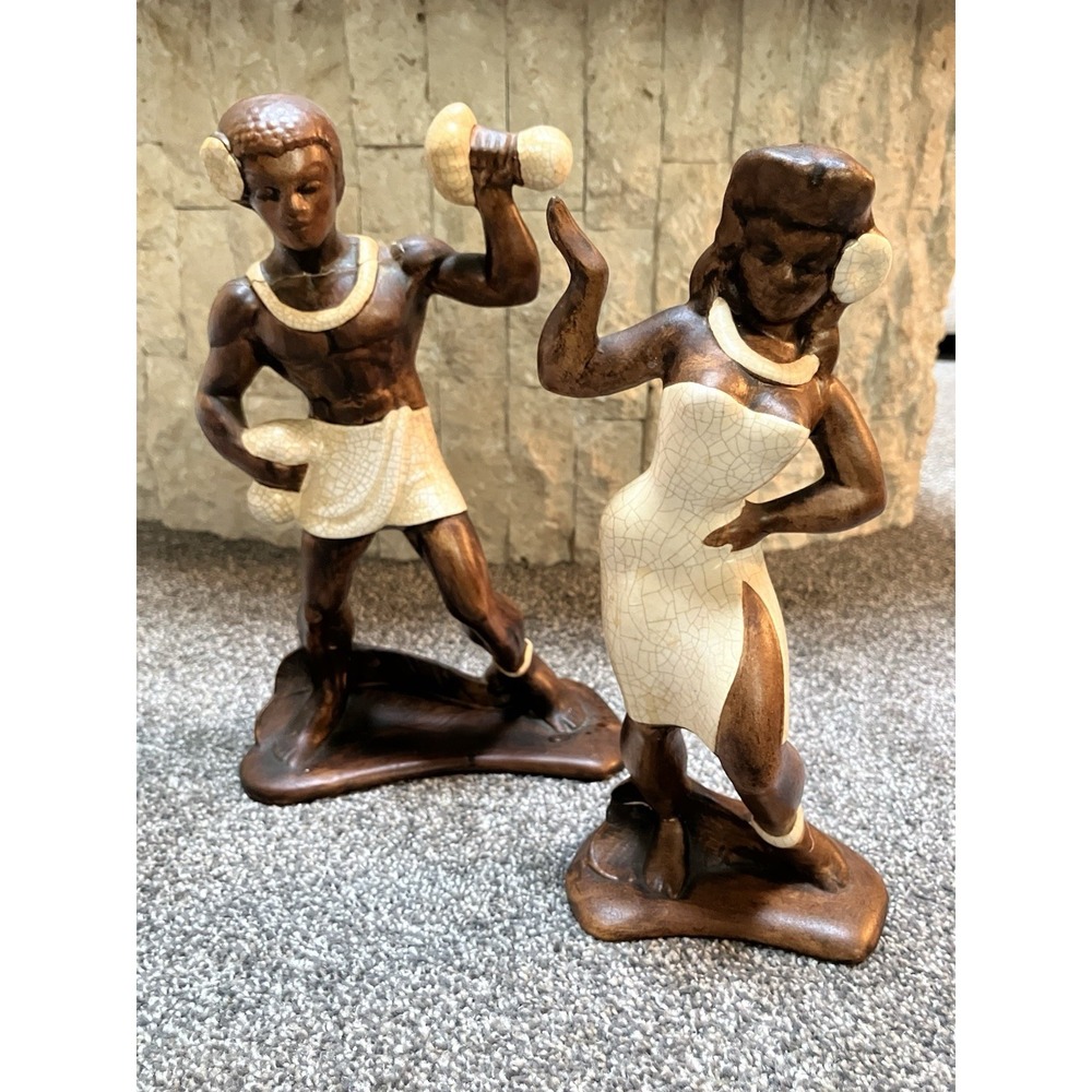 VTG Treasure Craft of Hawaii Female & Male Hula Dancers Statue Figurines 10" 11"